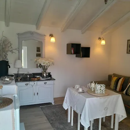 Cortile Fiorito Bed & Breakfast *