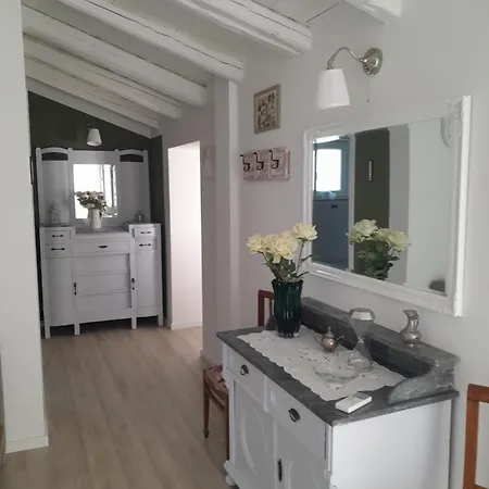 Cortile Fiorito Bed & Breakfast *