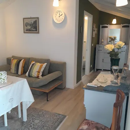 Cortile Fiorito Mini Nocleg ze śniadaniem 3*